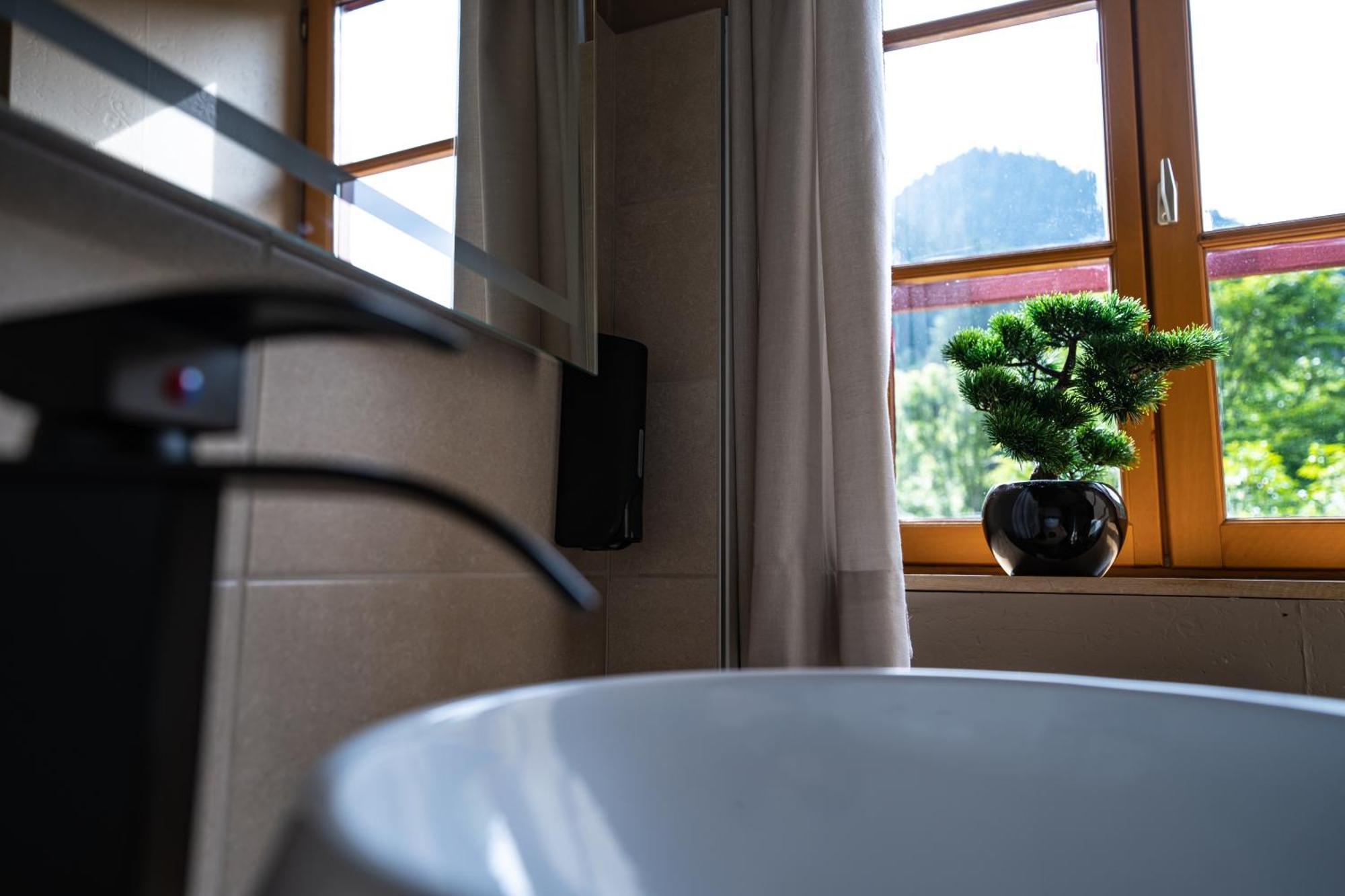 Gite Auberge Les Cascades Ла Монги Екстериор снимка